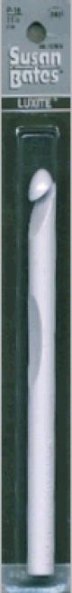 Susan Bates Luxite Plastic Crochet Hook Size P16 Per 11.5mm 6 Inch